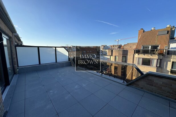 Penthouse for sale Leopoldlaan with terraces