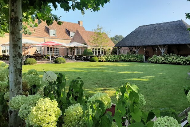 Unieke gerenoveerde ‘Napoleonshoeve’ te Wuustwezel