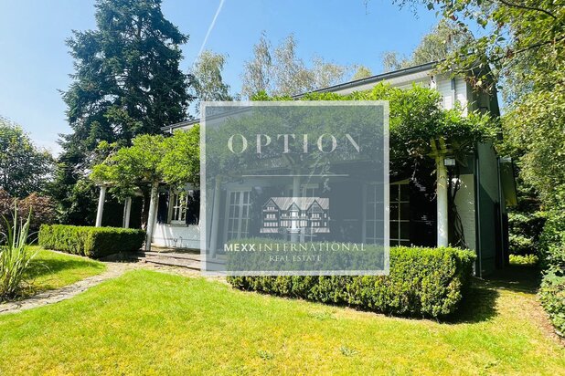 Braine L'Alleud - Maison de 15 ares - 3/4 chambres