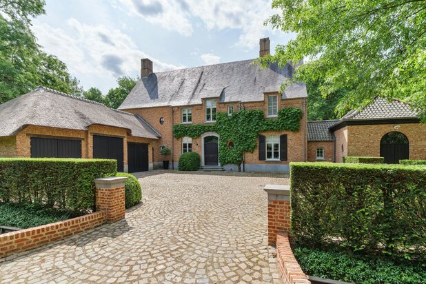 Riante Villa te Schilde met twee extra villagronden ov.