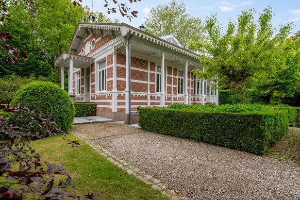 Uniek domein met monumentale villa