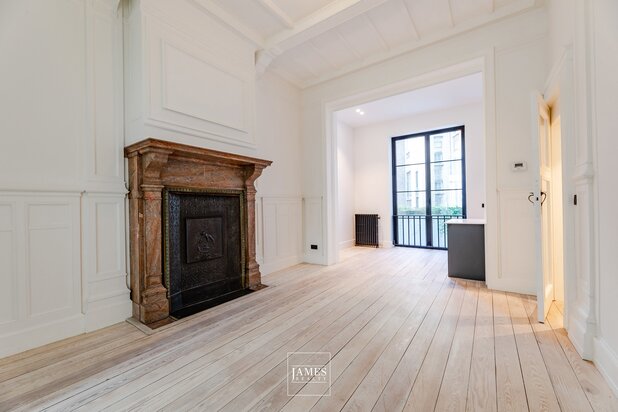 Un immeuble de rapport aux étangs d'Ixelles