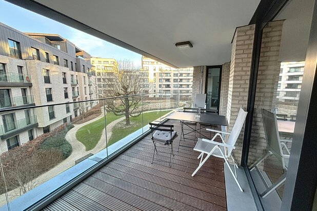  Elsene, Gemeubeld appartement met tuinzicht + terras + pkg