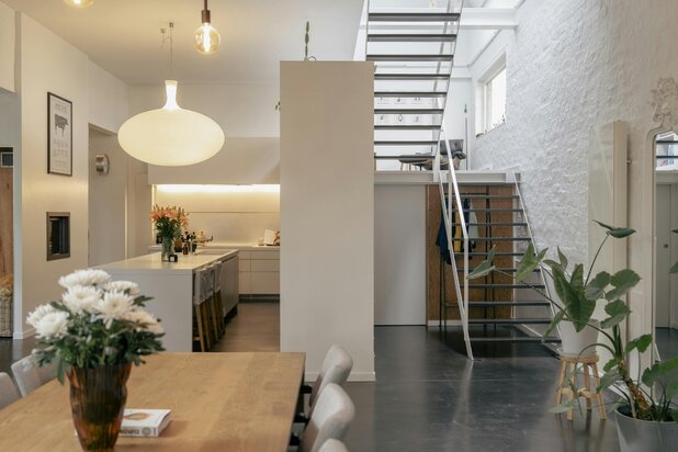 Exclusieve karaktervilla met praktijkruimte en loft in Wetteren