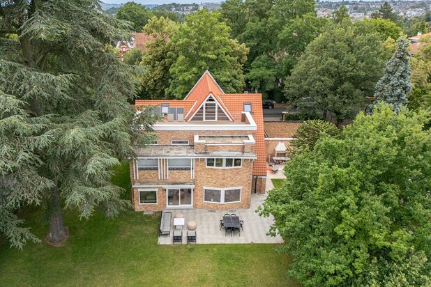 Observatoire - Élégante villa sur 12 ares