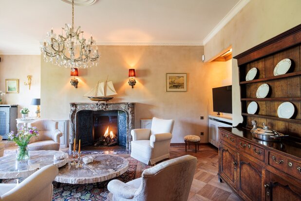 Klassevol en riant appartement met vier slaapkamers, twee badkamers en twee terrassen