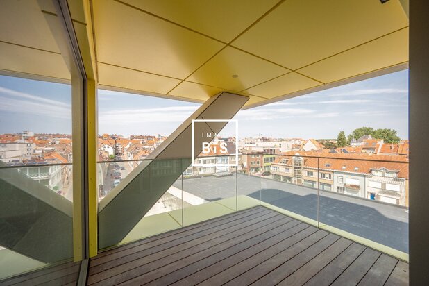Modelappartement met 3 slaapkamers en ruim terras georiënteerd op het oosten.