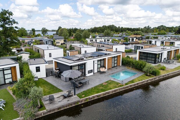 Villa for sale at LOOSDRECHT with reference 19709560611