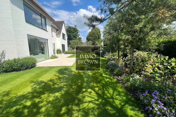 Exclusive new-build villa with six bedrooms in Knokke-Zoute