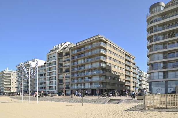 Spacieux appartement à vendre dans la résidence Claridge