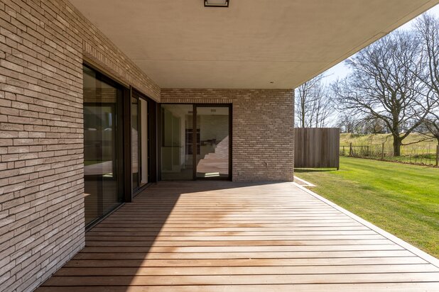 En bordure du GOLF ... 