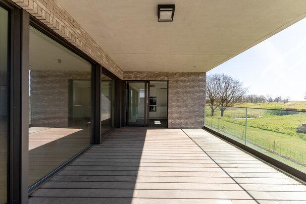 En bordure du GOLF ... 