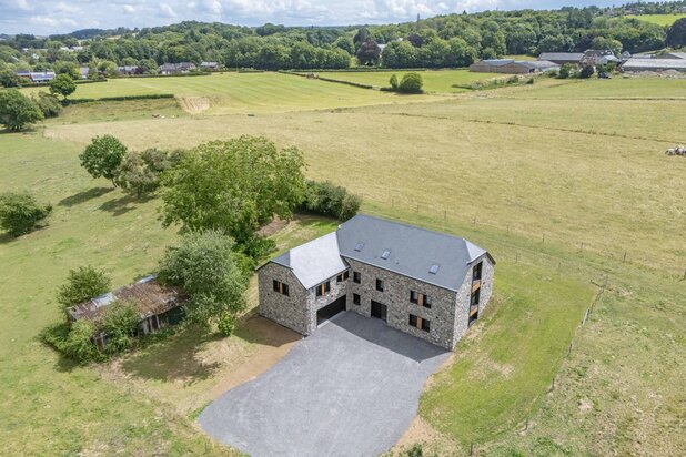 Maison d’exception à Waha (Marche-en-Famenne)