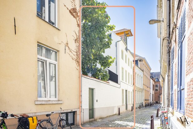 Exclusief gerenoveerde burgerwoning aan de oevers van de Dijle