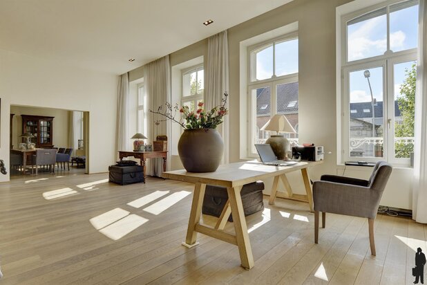 Luxe appartement, gelegen in residentie 