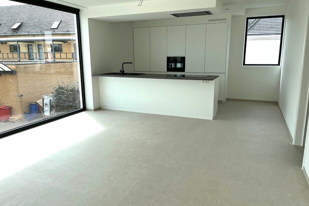 Luxueus appartement met extra studio in Zonhoven.