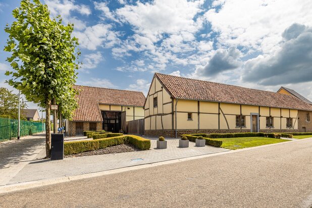 Unieke woning op een ruim domein