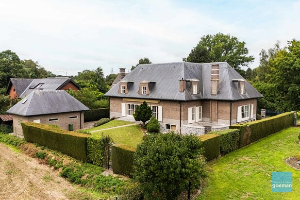 Prachtige villa met zicht op de velden te Berlare