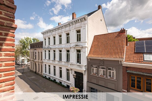 Appartement van 208m² + terras in uniek en historisch kader