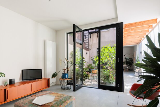 Verborgen parel met patio op 't Eilandje