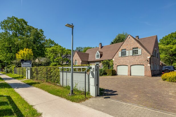 Exclusieve villa met zwembad en golfterrein
