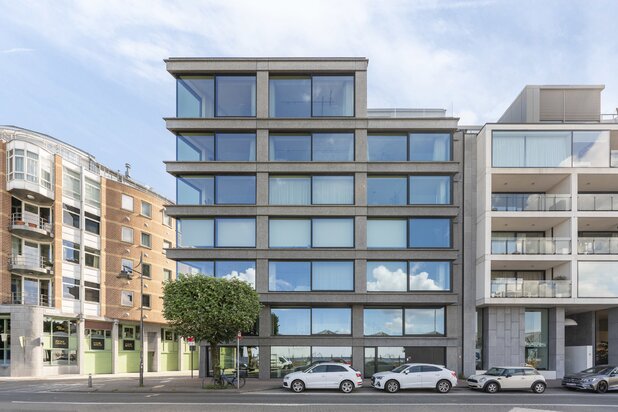 ANTWERPEN - Tijdloos en klassevol aan de Scheldekaaien