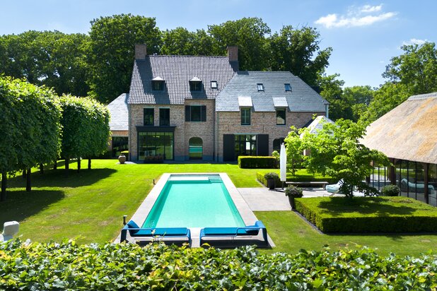 Villa exceptionnelle sur 8 042 m² à Oud-Turnhout