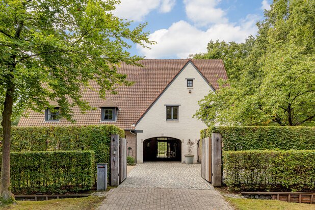 KASTEEL AXEL VERVOORDT | INSTAPKLARE VILLA