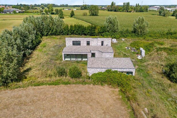 Unieke eigendom op 1,7 ha in Reet (Rumst) 