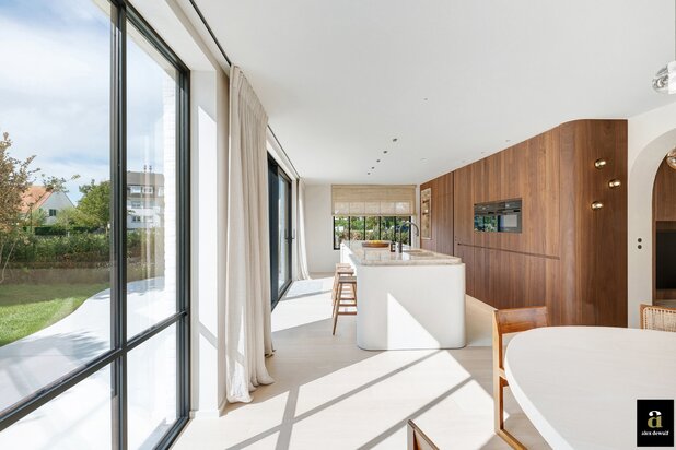 Top villa met 4 slaapkamers te Duinbergen vlakbij het strand