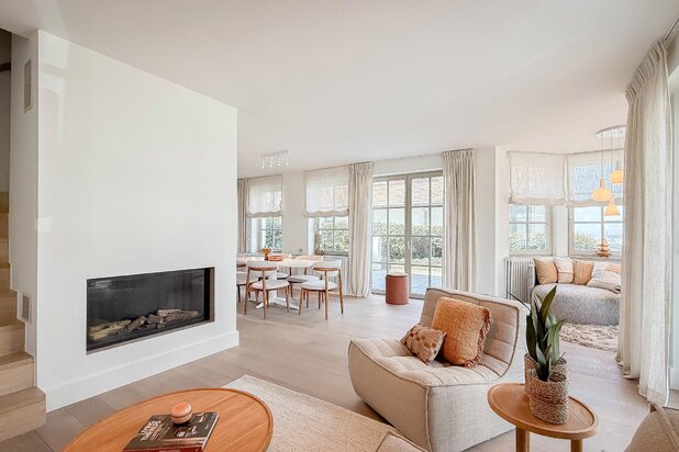 Appartement duplex exclusif avec vue sur mer à Duinbergen