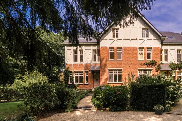 Unieke kans: karaktervol gerenoveerd officiershuis  