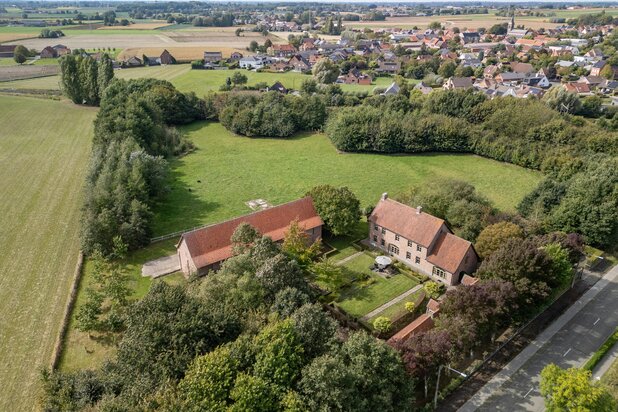 Prachtige hoeve te koop in Kuurne