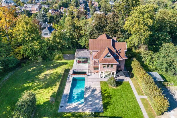 Une villa de caractère quartier Dieweg