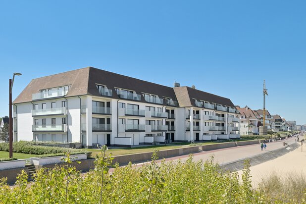 Super appartement sur la digue piétonne