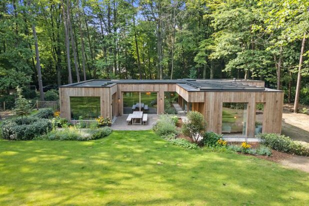 Uitzonderlijke nieuwbouwvilla in rustige en groene omgeving