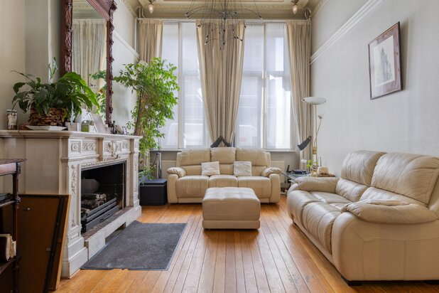 Herenhuis met tuin langs de Dijle en zicht op de Kruidtuin