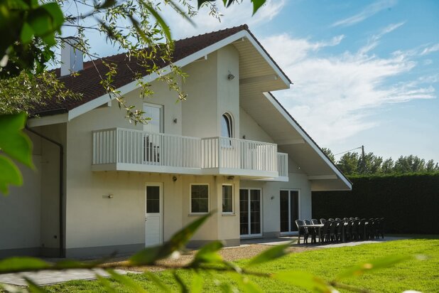 Unieke kans: villa met 7 slaapkamers