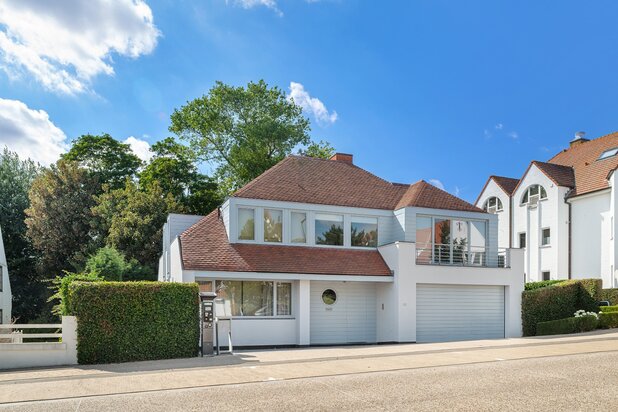 Villa te koop in Duinbergen met referentie 19610403297