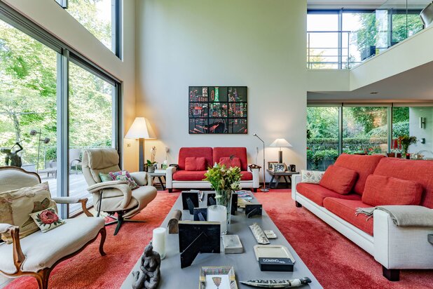 Prachtige duplex Corbiau, gelegen in het hart van een domein