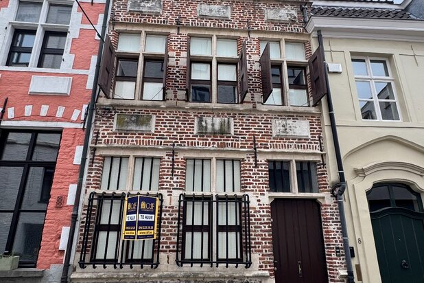 Karaktervolle stadswoning met uniek uitzicht op het Gravensteen