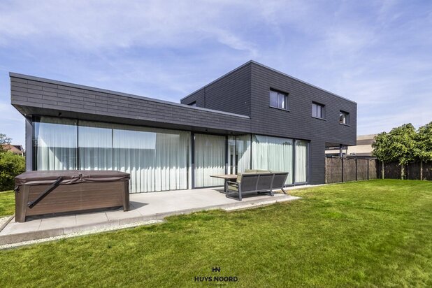 Moderne Villa op wandelafstand van de Zee