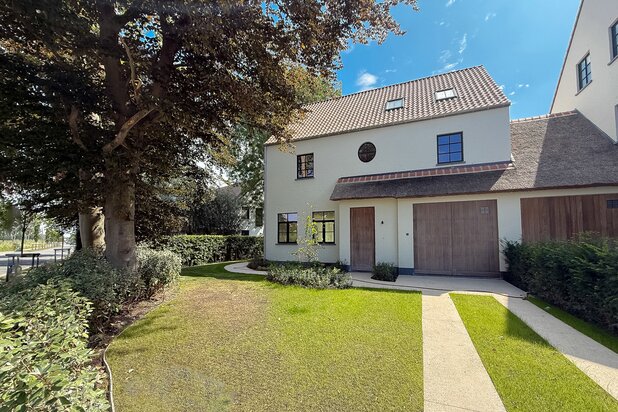 Villa neuve prête à emménager à la lisière du Zoute...