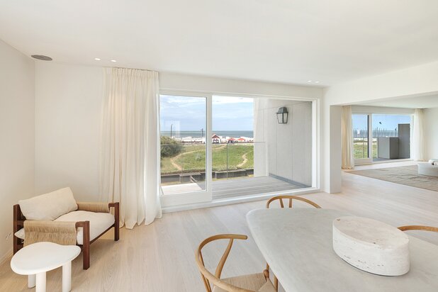 Appartement de coin exceptionnellement spacieux - Digue piétonne