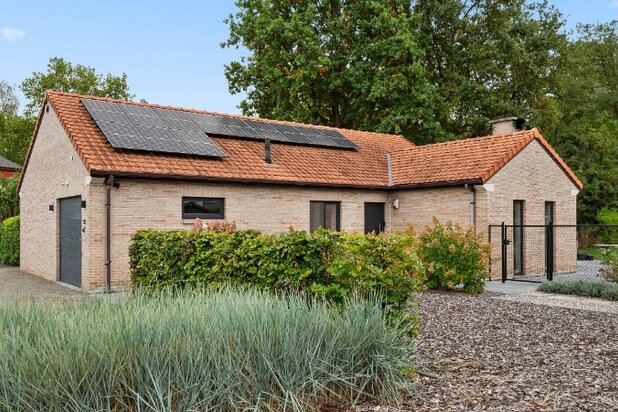 Landhuis alles gelijkvloers van 150m² op 19 are 58 ca