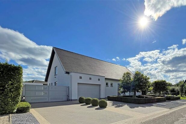 Instapklare villa met gelijkvloers nachtgedeelte