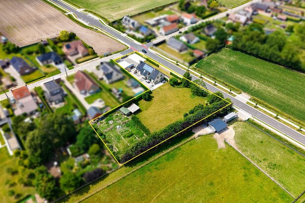 Te koop, ruime villa op een perceel van 3969 m² te Kruisem