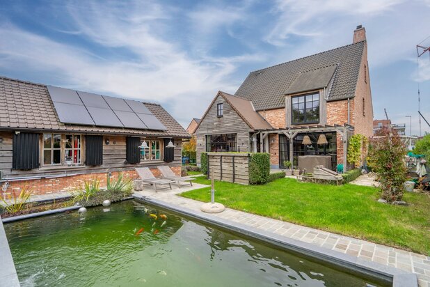 PRACHTVILLA MET ZICHT OP GROEN