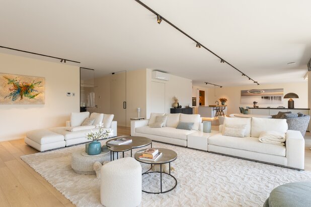 Uniek luxeappartement te koop in La Rive te Knokke!