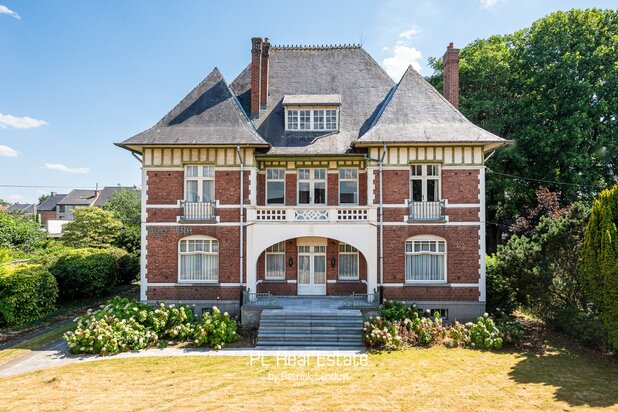 **** Villa Rayfira - Normandic Style # cottage style - voormalige dokterspraktijk 